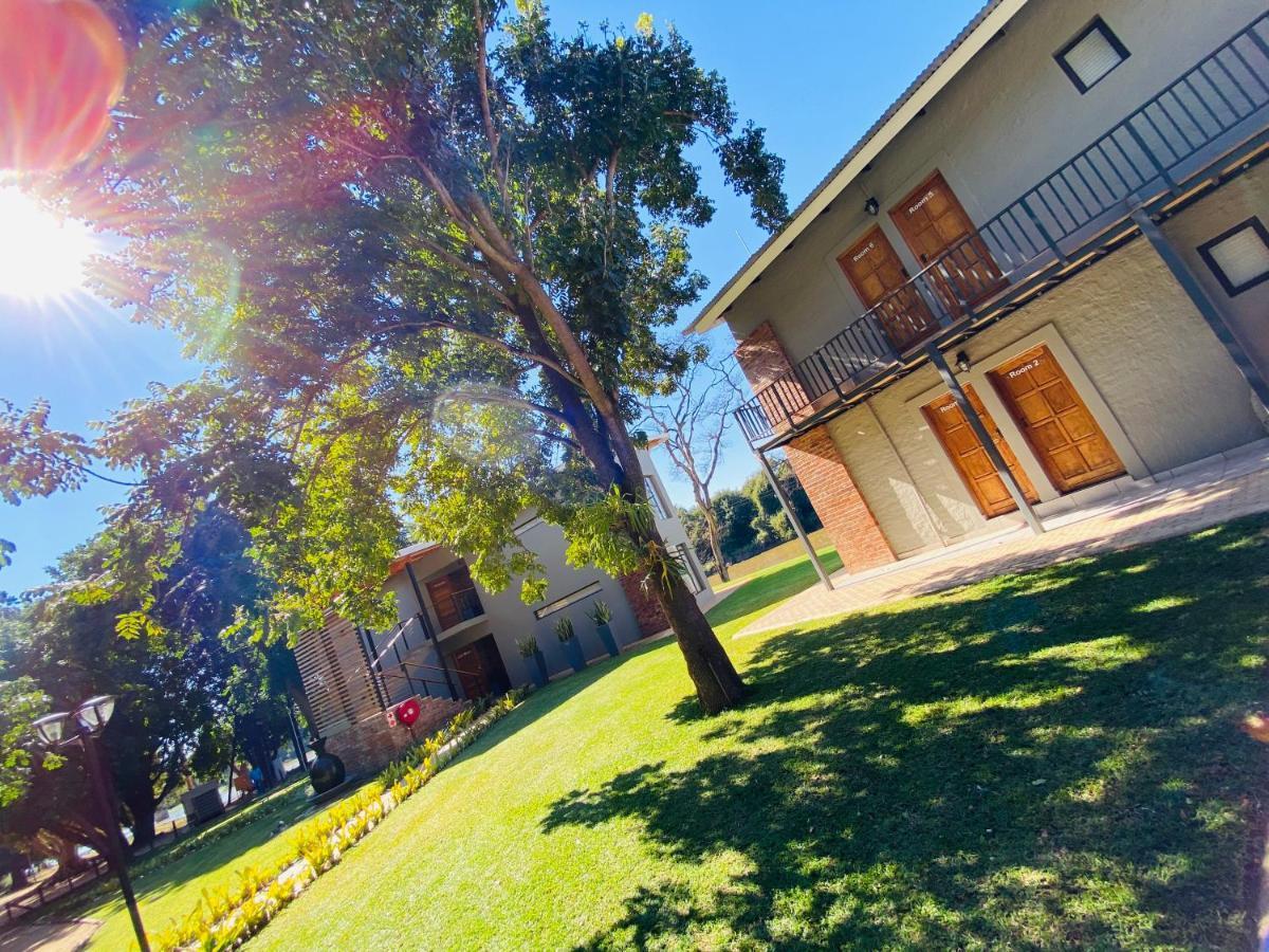 Letaba Junction Lodge Letsitele Exterior foto